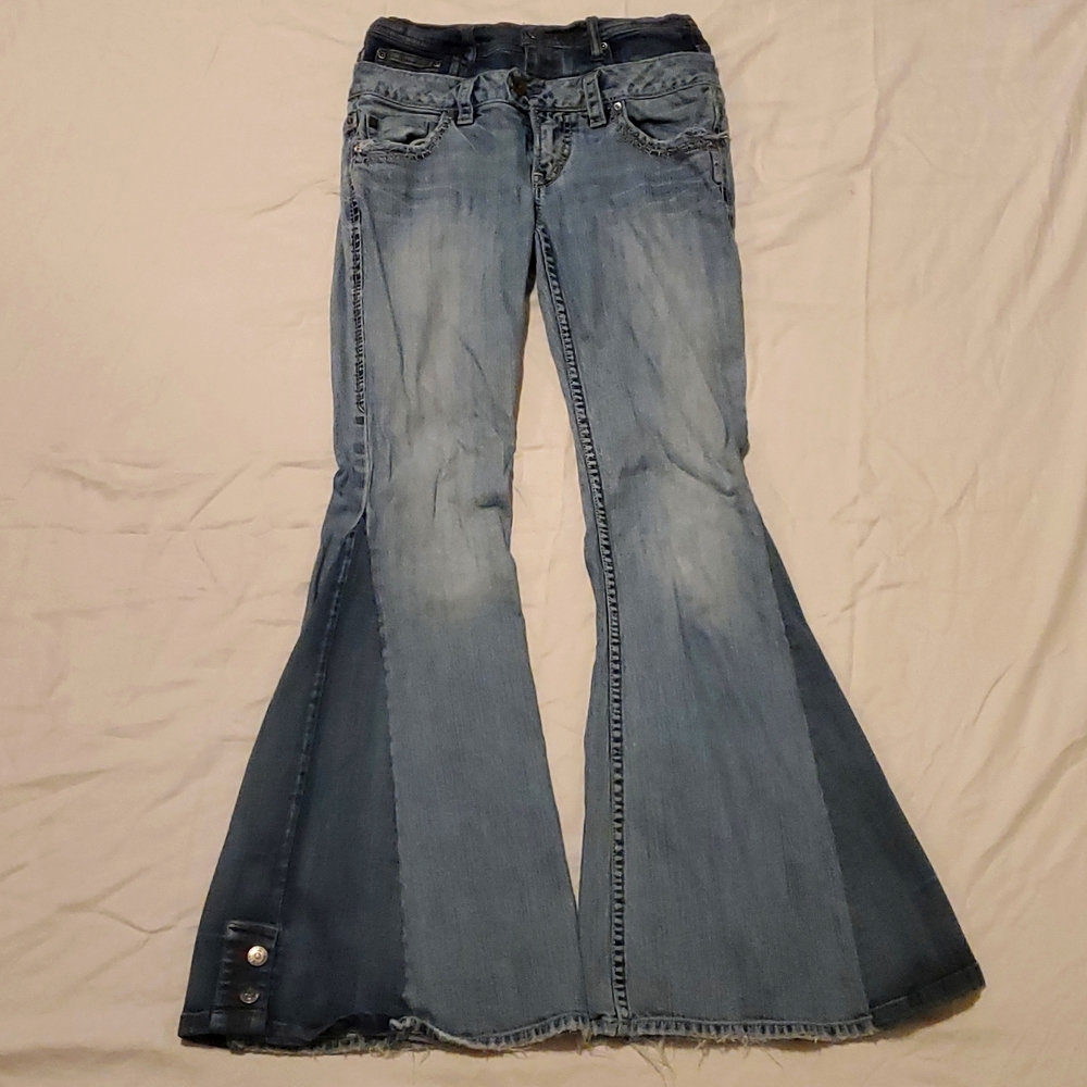 Altered bell bottom-jeans